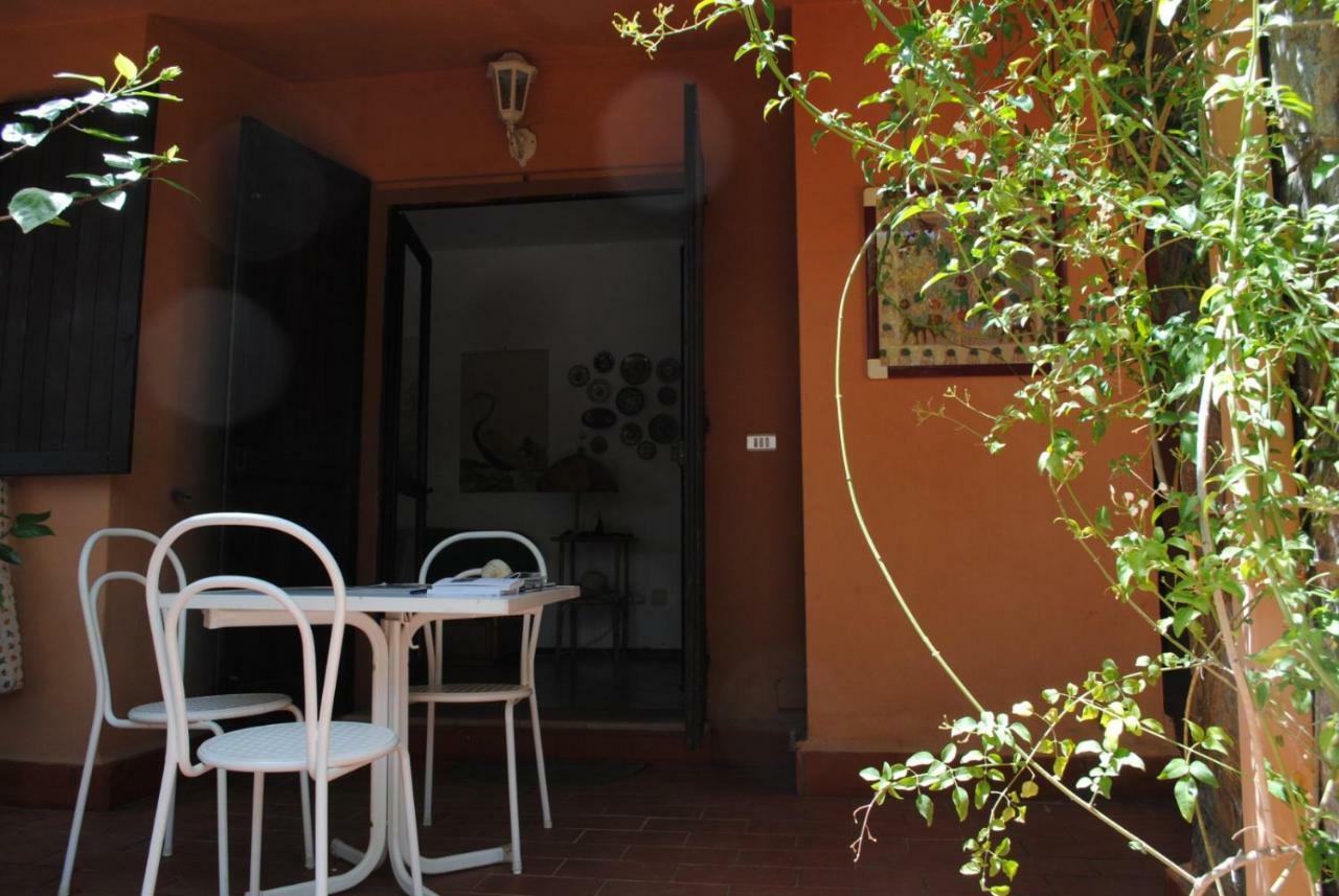 Villa Via Dei Pini Forte Village Exterior foto